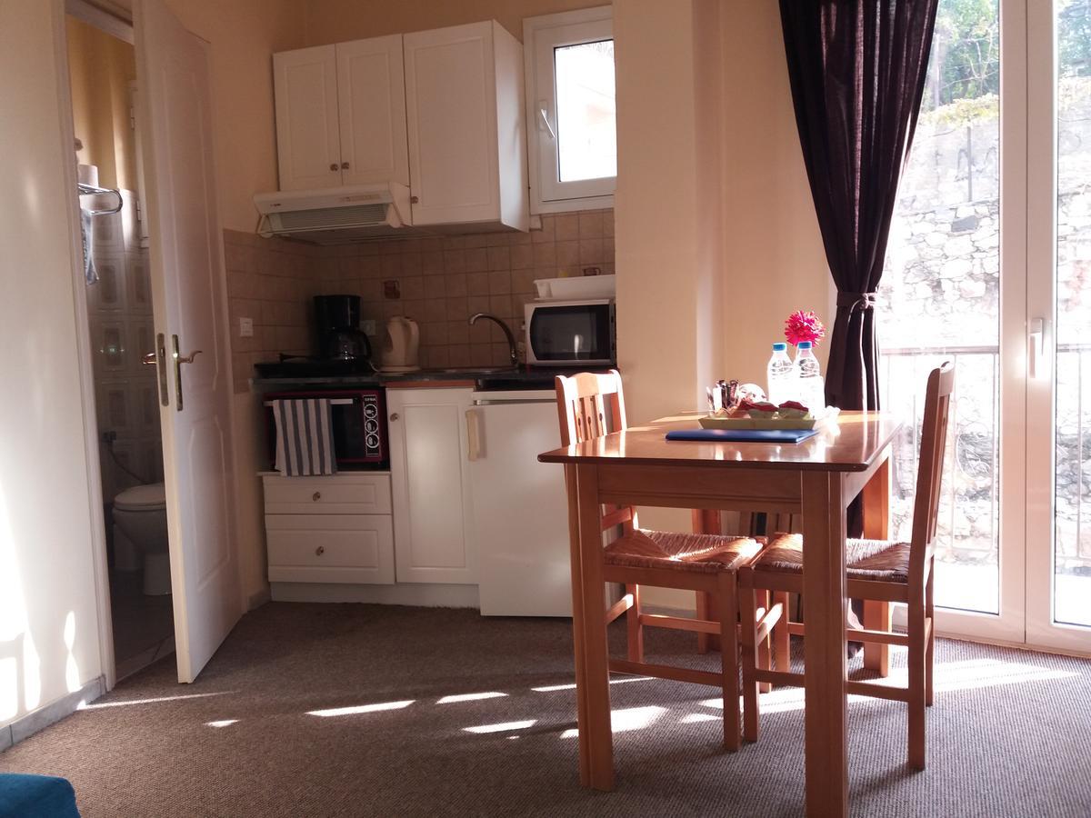 Eviali Apartments Limni  Екстер'єр фото