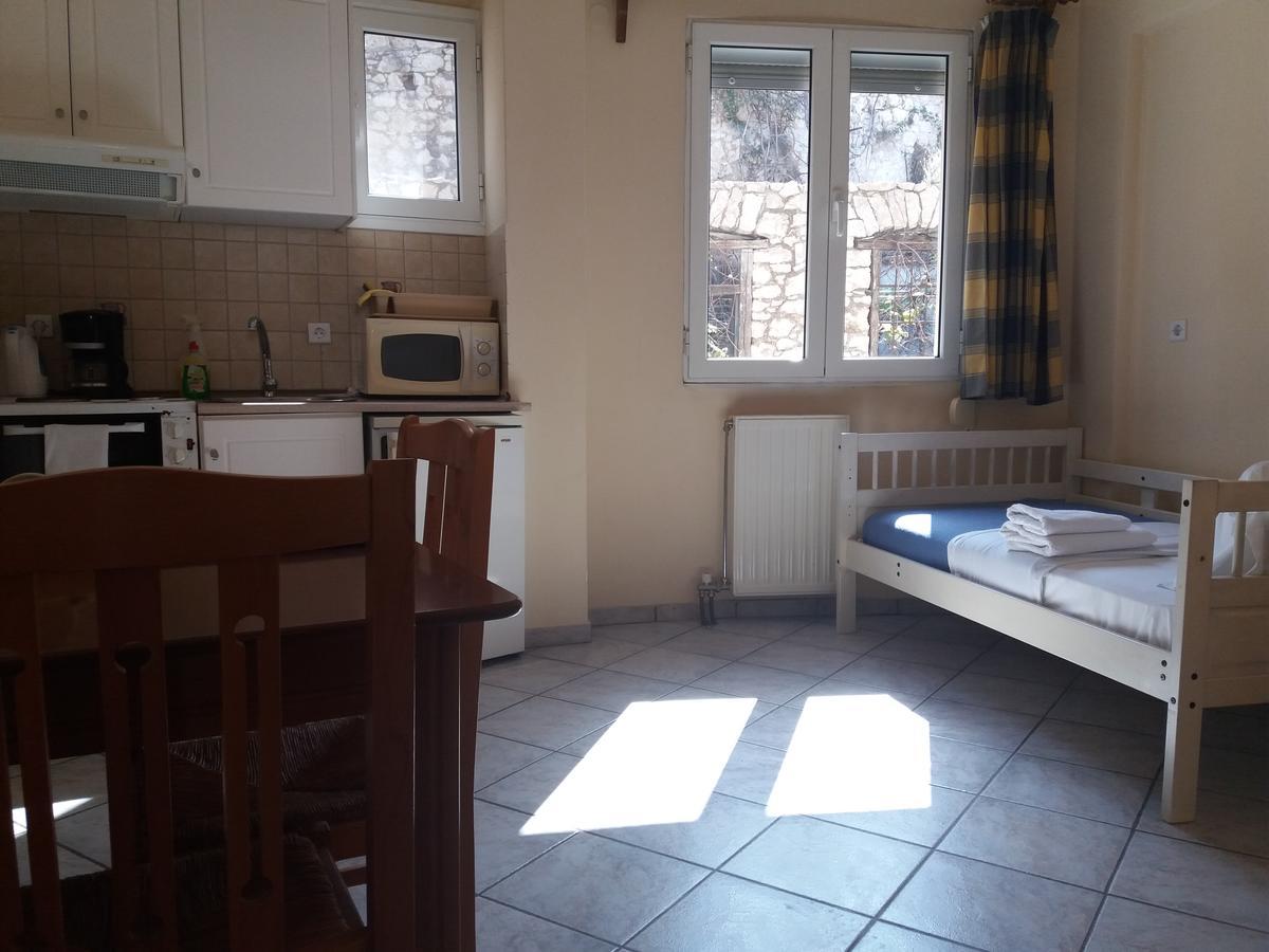 Eviali Apartments Limni  Екстер'єр фото